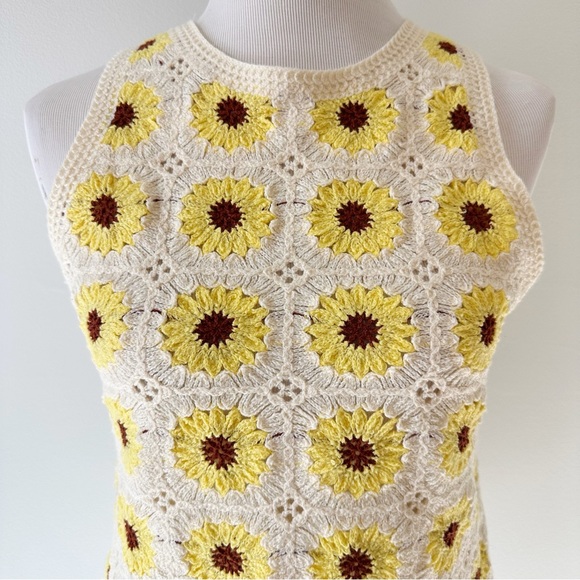 Rebellion Again Crochet Tank Sunflowers Cream Yellow Small Boho Festival Granny - Picture 3 of 16